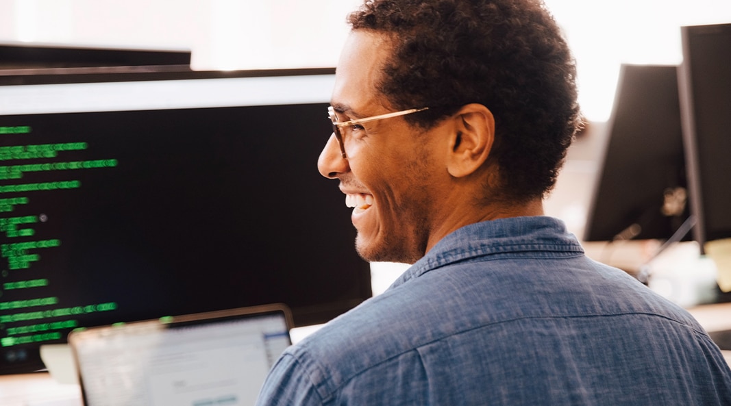 Cree políticas en su cortafuegos de nueva generación para controlar por completo el tráfico