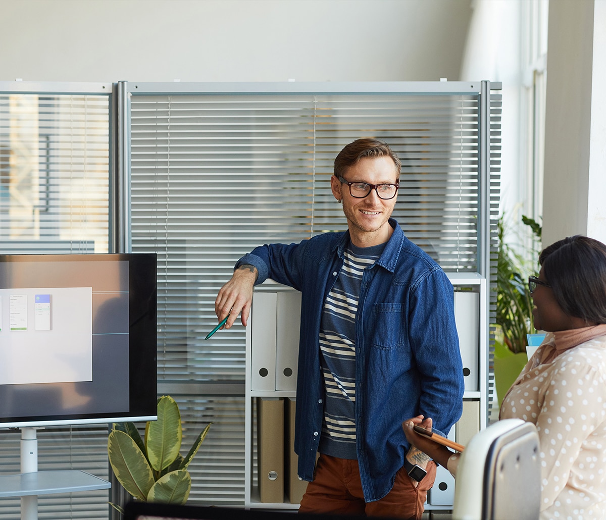 Restablecimiento del entorno en la nube de un proveedor de servicios y software después de una infracción
